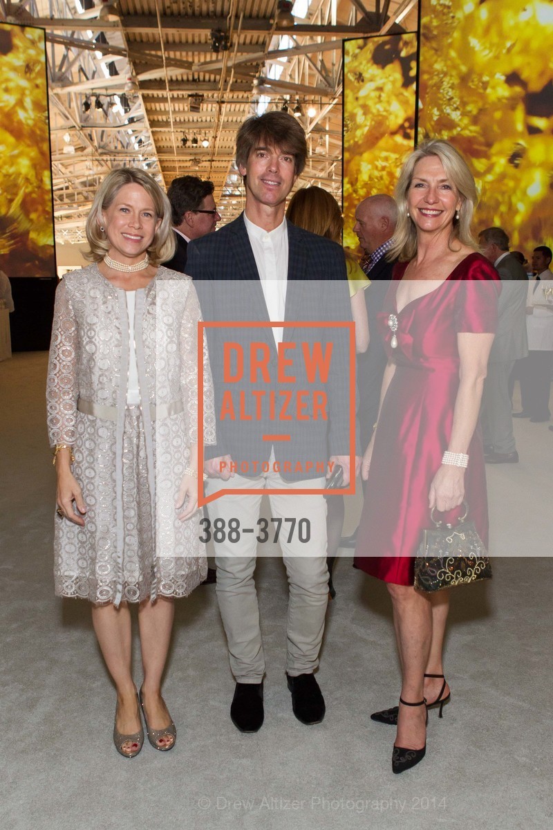 Ariane Maclean Trimuschat, Curtis Ingraham, Kathy Best, THE SAN FRANCISCO FALL ANTIQUES SHOW: The Rush of Gold: Precious Metals in Art & Antiques, US, October 23rd, 2014, Photo #388-3770 Ariane Maclean Trimuschat, Curtis Ingraham, Kathy Best, Photo #388-3770