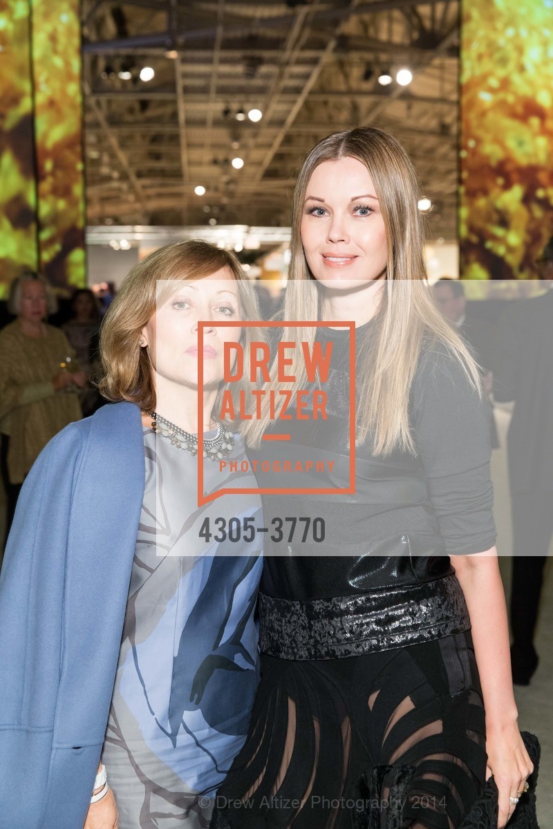 Luba Troyanovsky, Tatiana Sorokko, THE SAN FRANCISCO FALL ANTIQUES SHOW: The Rush of Gold: Precious Metals in Art & Antiques, US, October 23rd, 2014, Photo #4305-3770 Luba Troyanovsky, Tatiana Sorokko, Photo #4305-3770