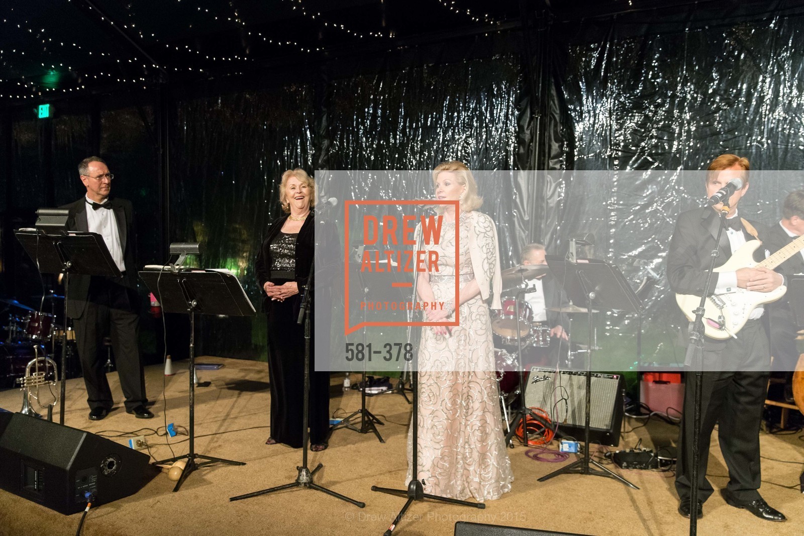 Dede Wilsey, Tenth Anniversary Celebration of the New de Young Museum, de Young Museum. 50 Hagiwara Tea Garden Dr, October 14th, 2015,Drew Altizer, Drew Altizer Photography, full-service agency, private events, San Francisco photographer, photographer california