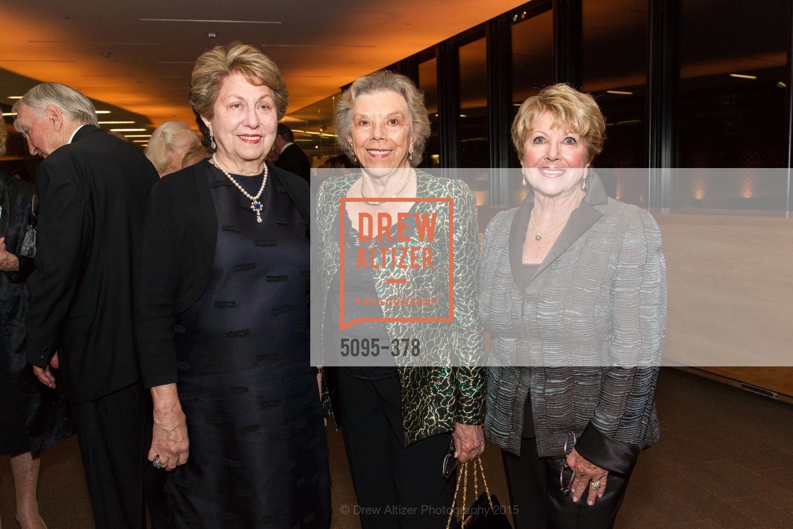 Nancy Boas, Cathy Coull, Betty Flag, Photo #5095-378