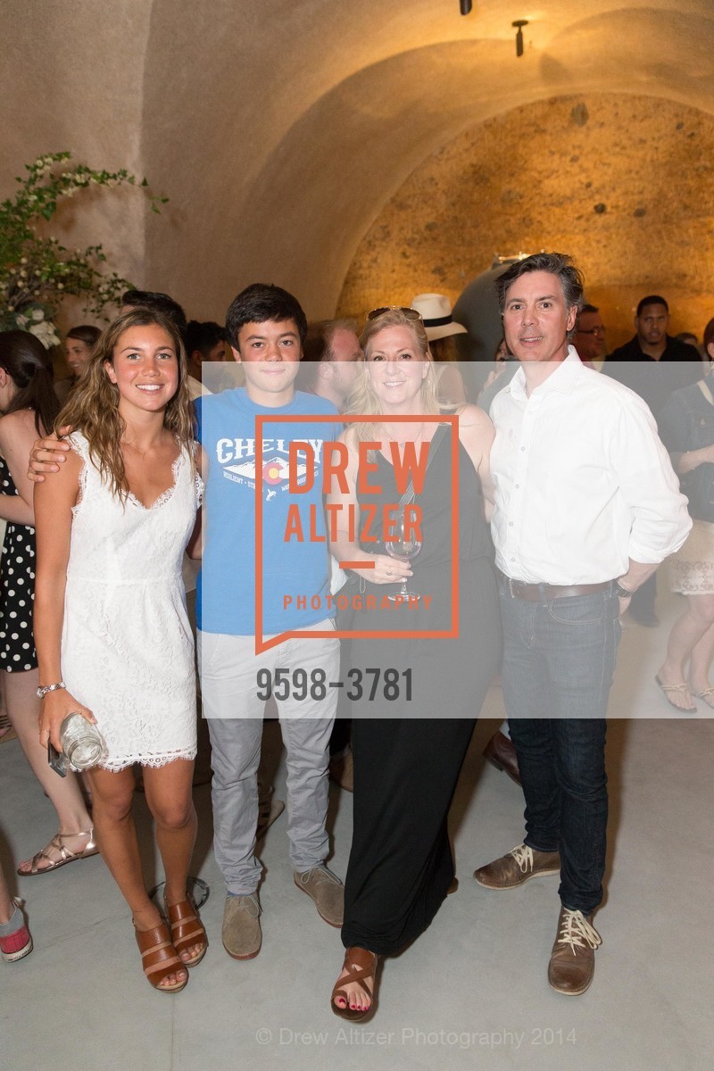 Josephine Ubben, Theo Ubben, Mona Burlingame, Jonah Burlingame, Photo #9598-3781