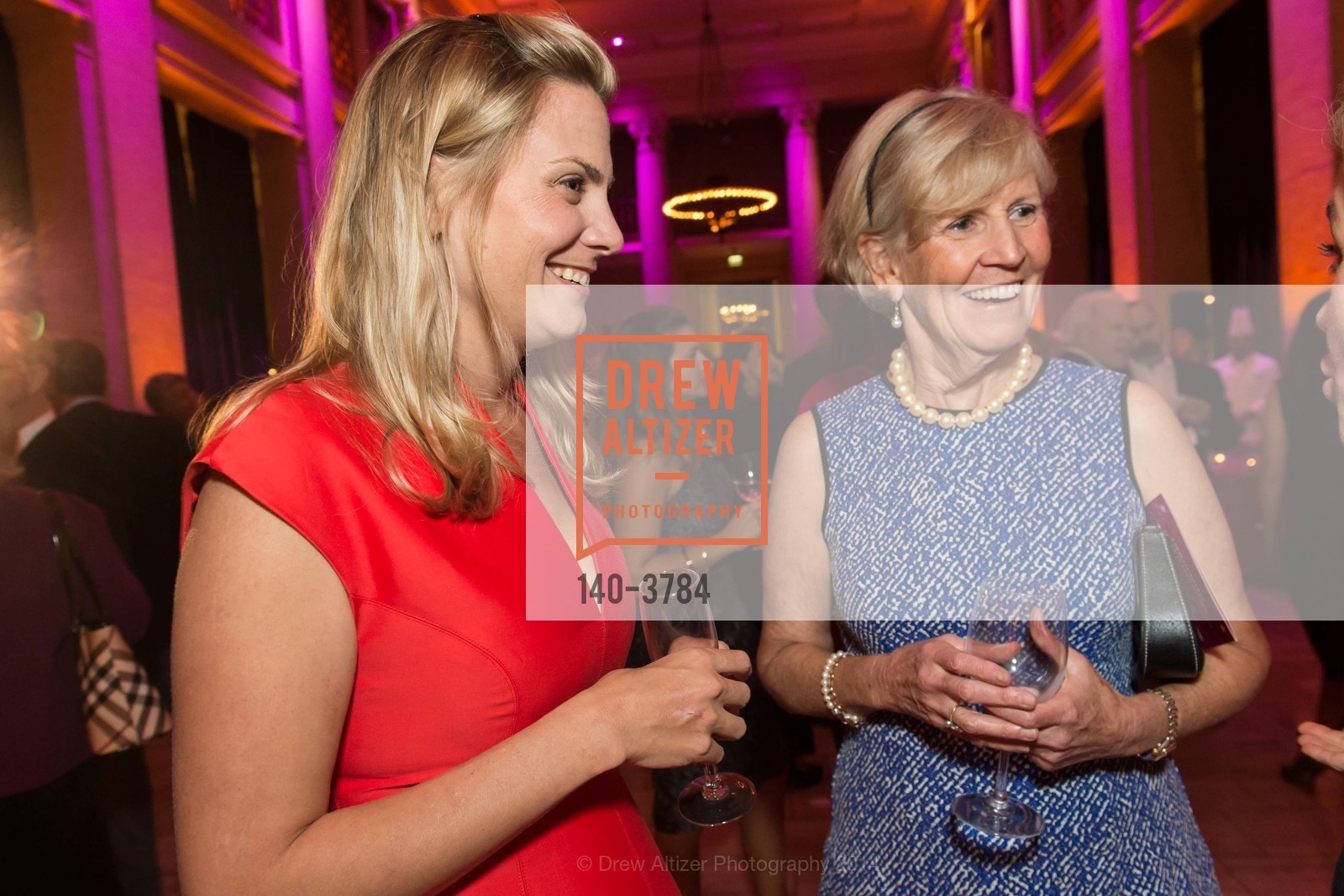 Bailey Flynn, Tina Locke, UCSF Partners In Care CIRQUE DU SOIREE, US, November 14th, 2014, Photo #140-3784 Bailey Flynn, Tina Locke, Photo #140-3784
