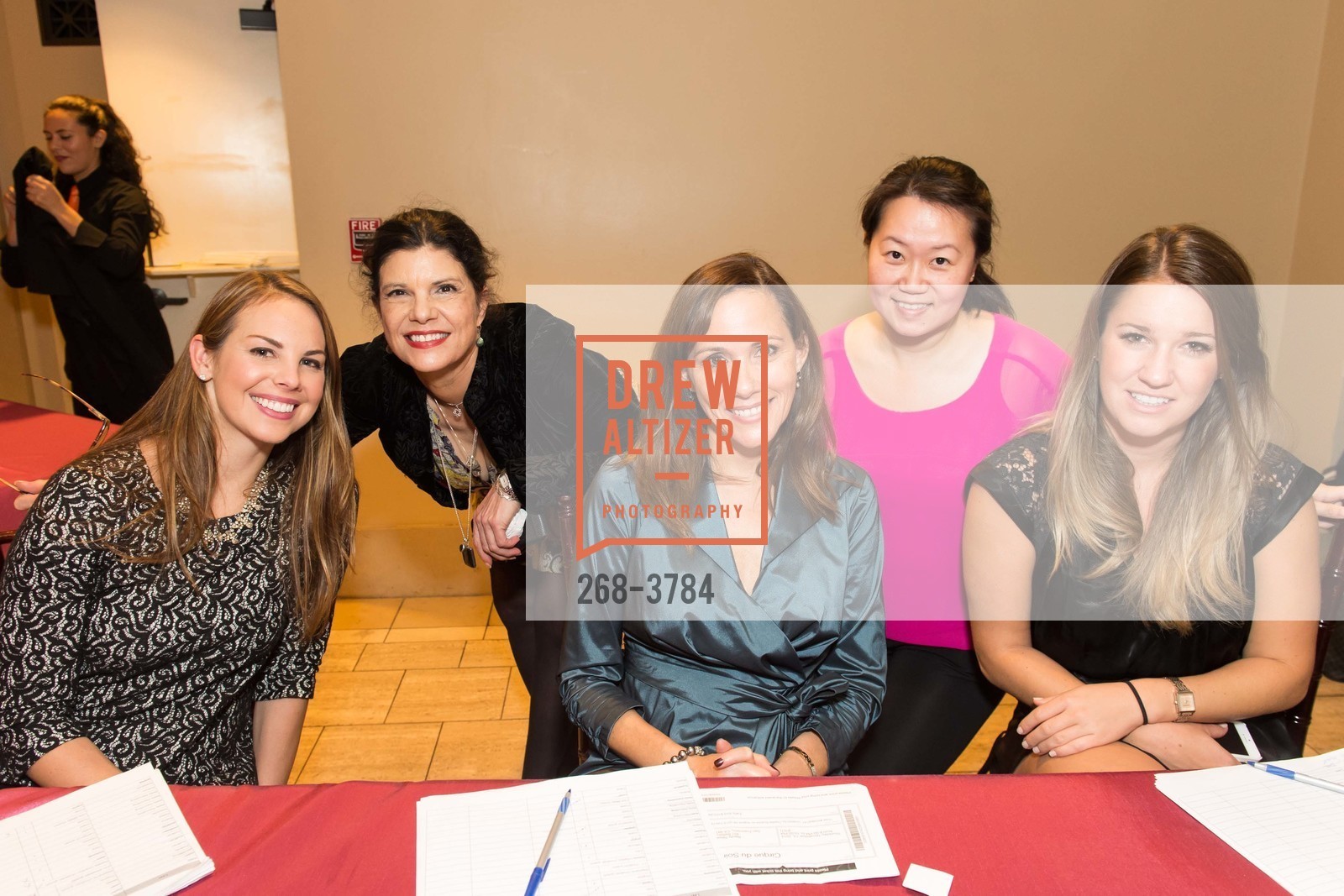 Carissa Avazia, Darcy Brown, Laurie Brown, Joey Wong, Marlene Levy, UCSF Partners In Care CIRQUE DU SOIREE, US, November 14th, 2014, Photo #268-3784 Carissa Avazia, Darcy Brown, Laurie Brown, Joey Wong, Marlene Levy, Photo #268-3784