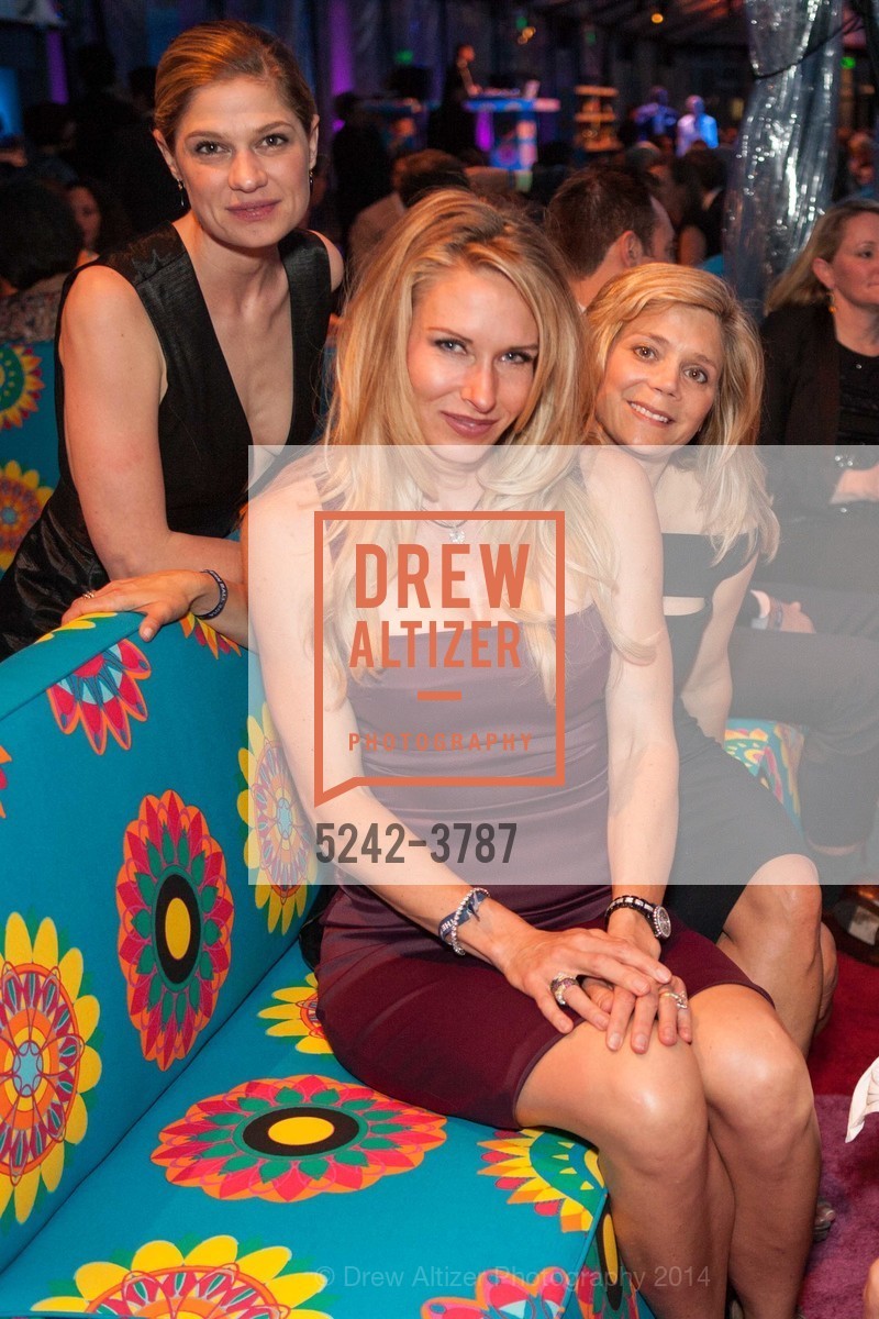 Cassia Oblack, Mindee Mastrov, Monique Jaster, Genevieve Tremblay, 2014 MODERN BALL - After Party, US, April 30th, 2014, Photo #5242-3787 Cassia Oblack, Mindee Mastrov, Monique Jaster, Genevieve Tremblay, Photo #5242-3787