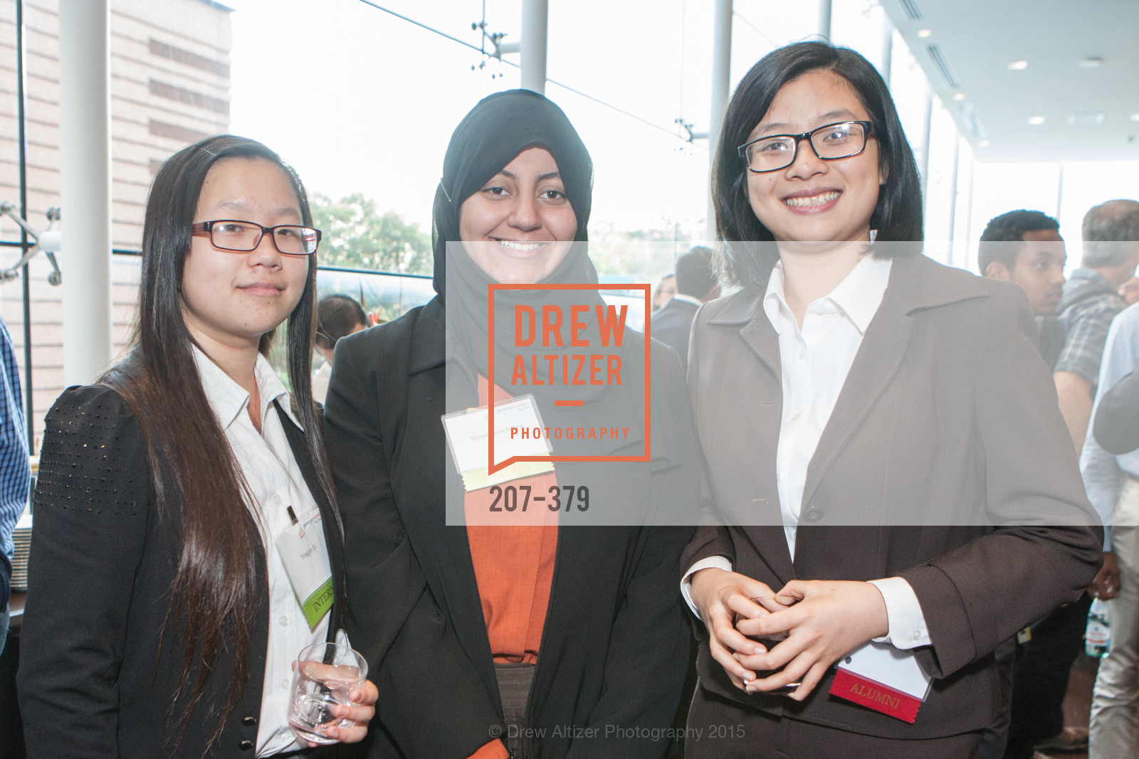 Crystal Li, Sereen Benchohra, Julie Cai, Photo #207-379