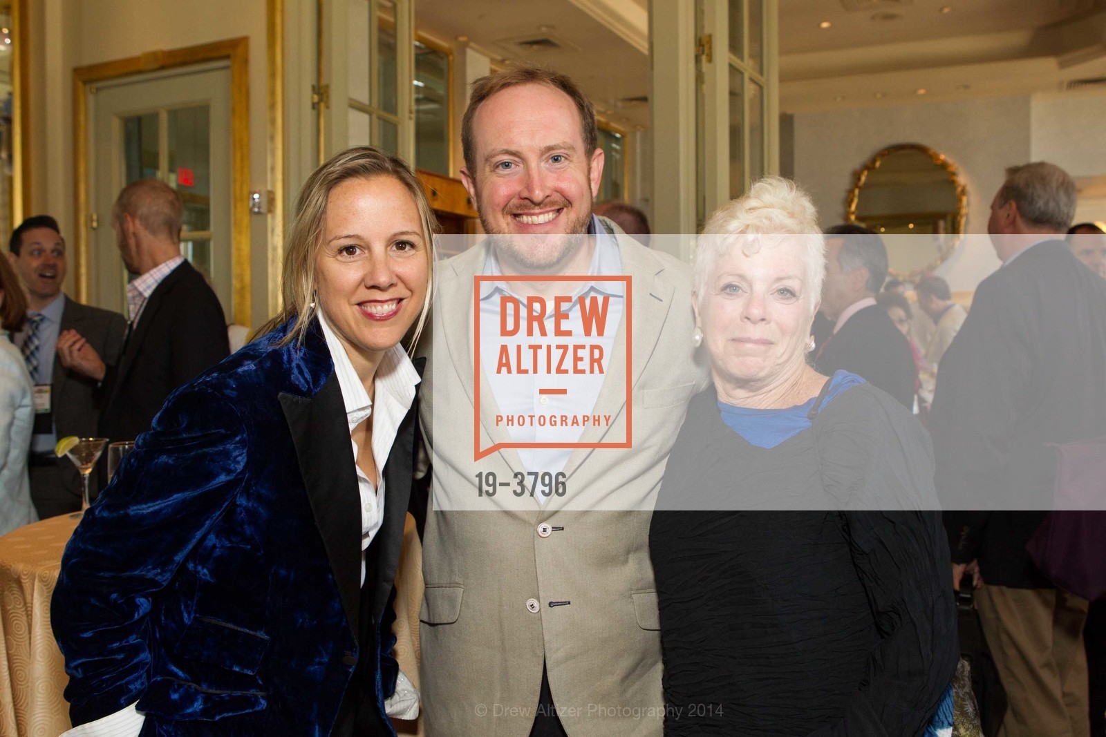 Victoria Paterson, Jeffrey Larson, Raulee Marcus, SAN FRANCISCO OPERA Hosts Opera America Reception, US, June 21st, 2014, Photo #19-3796 Victoria Paterson, Jeffrey Larson, Raulee Marcus, Photo #19-3796