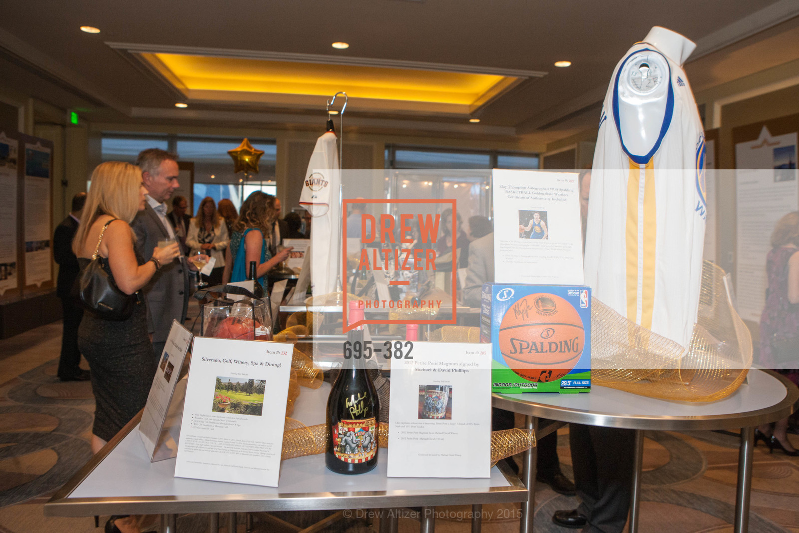 Atmosphere, American Cancer Society San Francisco Soiree, Four Seasons Hotel. 757 Market Street, October 15th, 2015,Drew Altizer, Drew Altizer Photography, full-service agency, private events, San Francisco photographer, photographer california