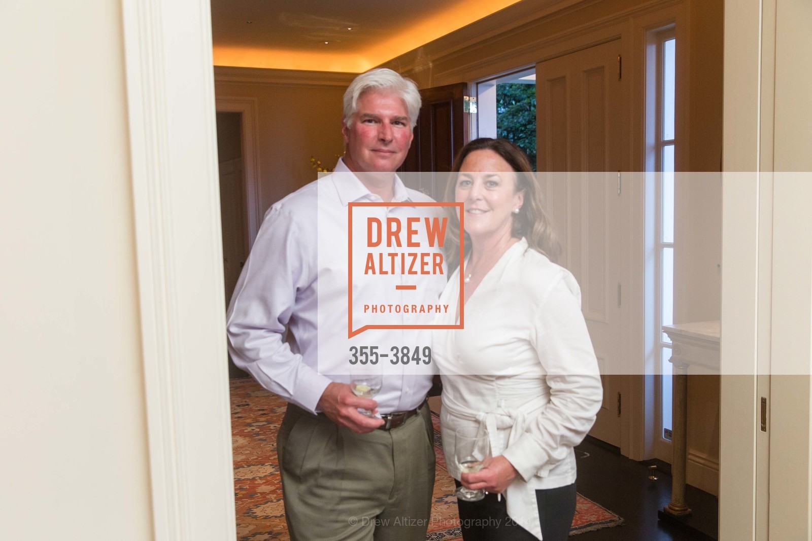 Kent Eff, Heather Eff, Private Reception for THE WISEMAN GROUP'S New Book "Inner Spaces", US, September 17th, 2014, Photo #355-3849 Kent Eff, Heather Eff, Photo #355-3849