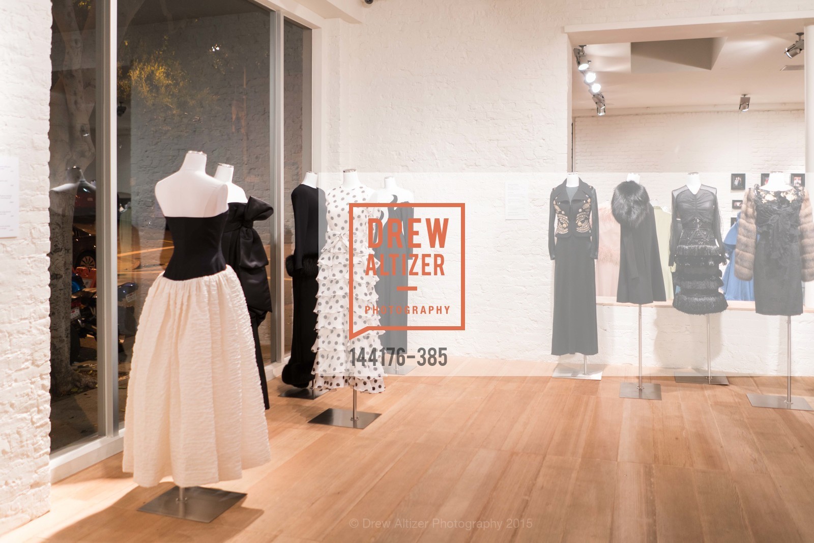 Atmosphere, Celebrating Life through Fashion A Retrospective: Collection of Joy Venturini Bianchi to benefit those who are developmentally disabled, Hedge Gallery. 501 Pacific Ave, October 17th, 2015,Drew Altizer, Drew Altizer Photography, full-service agency, private events, San Francisco photographer, photographer california