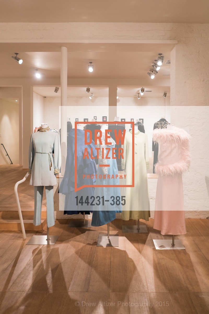 Atmosphere, Celebrating Life through Fashion A Retrospective: Collection of Joy Venturini Bianchi to benefit those who are developmentally disabled, Hedge Gallery. 501 Pacific Ave, October 17th, 2015,Drew Altizer, Drew Altizer Photography, full-service agency, private events, San Francisco photographer, photographer california