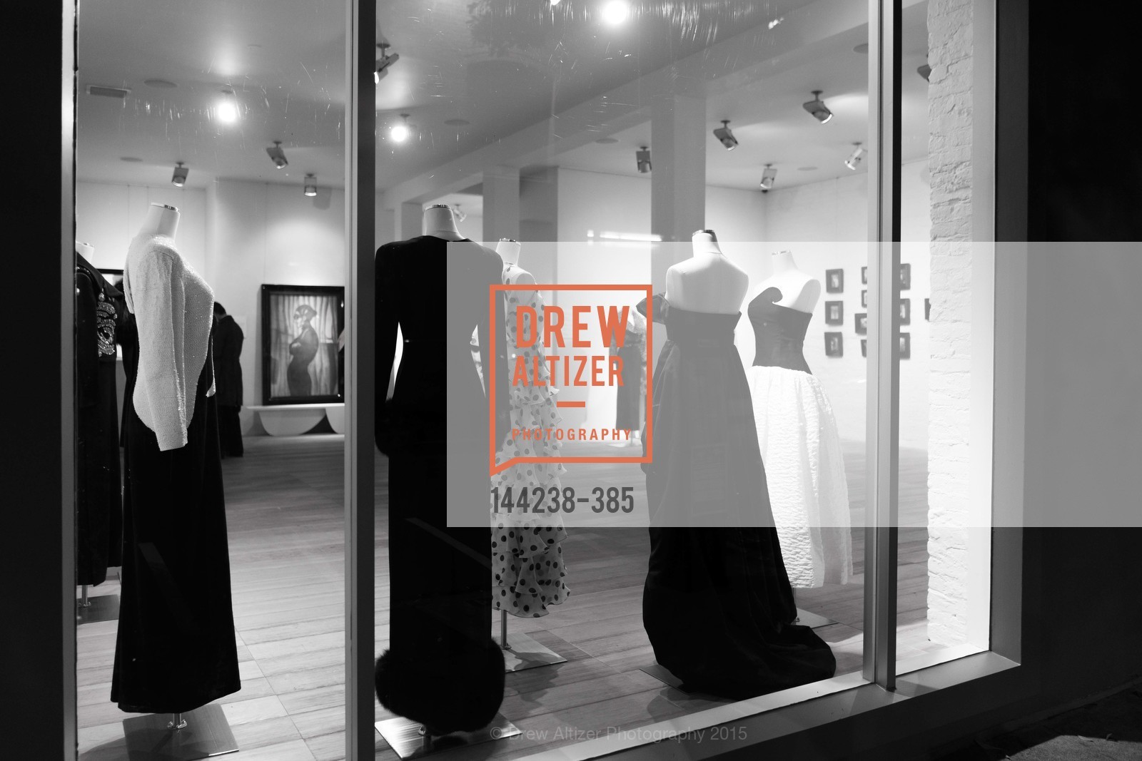Atmosphere, Celebrating Life through Fashion A Retrospective: Collection of Joy Venturini Bianchi to benefit those who are developmentally disabled, Hedge Gallery. 501 Pacific Ave, October 17th, 2015,Drew Altizer, Drew Altizer Photography, full-service event agency, private events, San Francisco photographer, photographer California