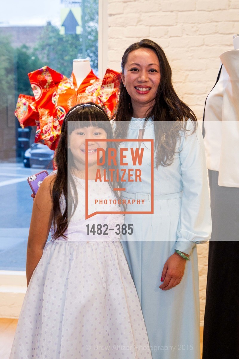 Phianna Luu, Sarah Hoang, Celebrating Life through Fashion A Retrospective: Collection of Joy Venturini Bianchi to benefit those who are developmentally disabled, Hedge Gallery. 501 Pacific Ave, October 17th, 2015,Drew Altizer, Drew Altizer Photography, full-service agency, private events, San Francisco photographer, photographer california
