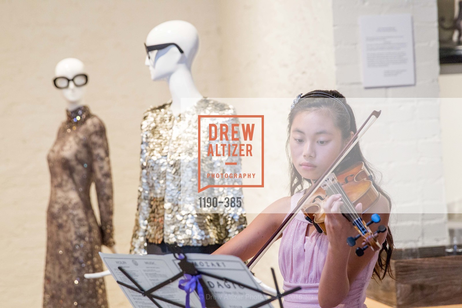 Ruby Luu, Celebrating Life through Fashion A Retrospective: Collection of Joy Venturini Bianchi to benefit those who are developmentally disabled, Hedge Gallery. Hedge Gallery, . 501 Pacific Ave, October 17th, 2015, Photo #1190-385 Ruby Luu, Photo #1190-385
