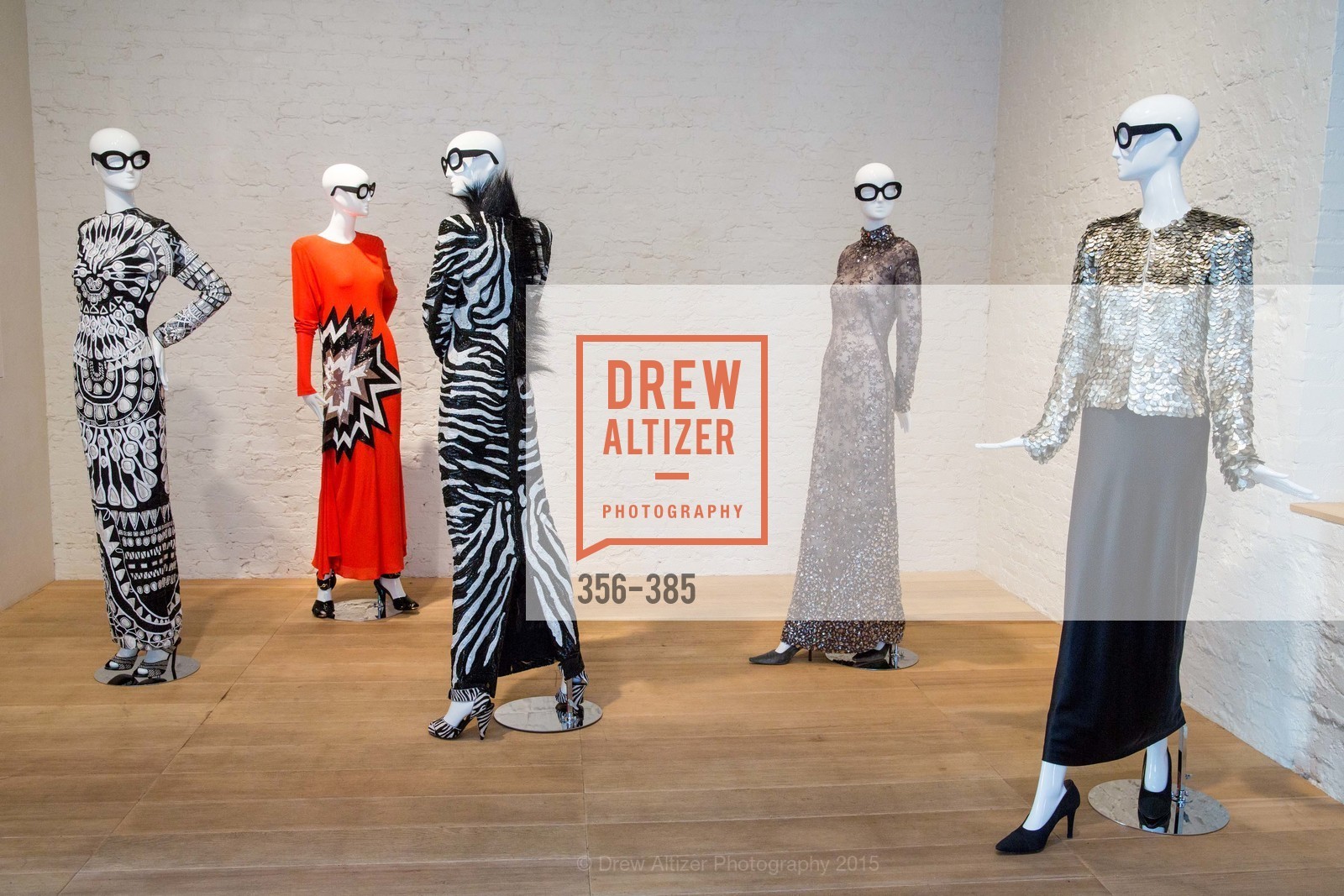 Atmosphere, Celebrating Life through Fashion A Retrospective: Collection of Joy Venturini Bianchi to benefit those who are developmentally disabled, Hedge Gallery. 501 Pacific Ave, October 17th, 2015,Drew Altizer, Drew Altizer Photography, full-service agency, private events, San Francisco photographer, photographer california