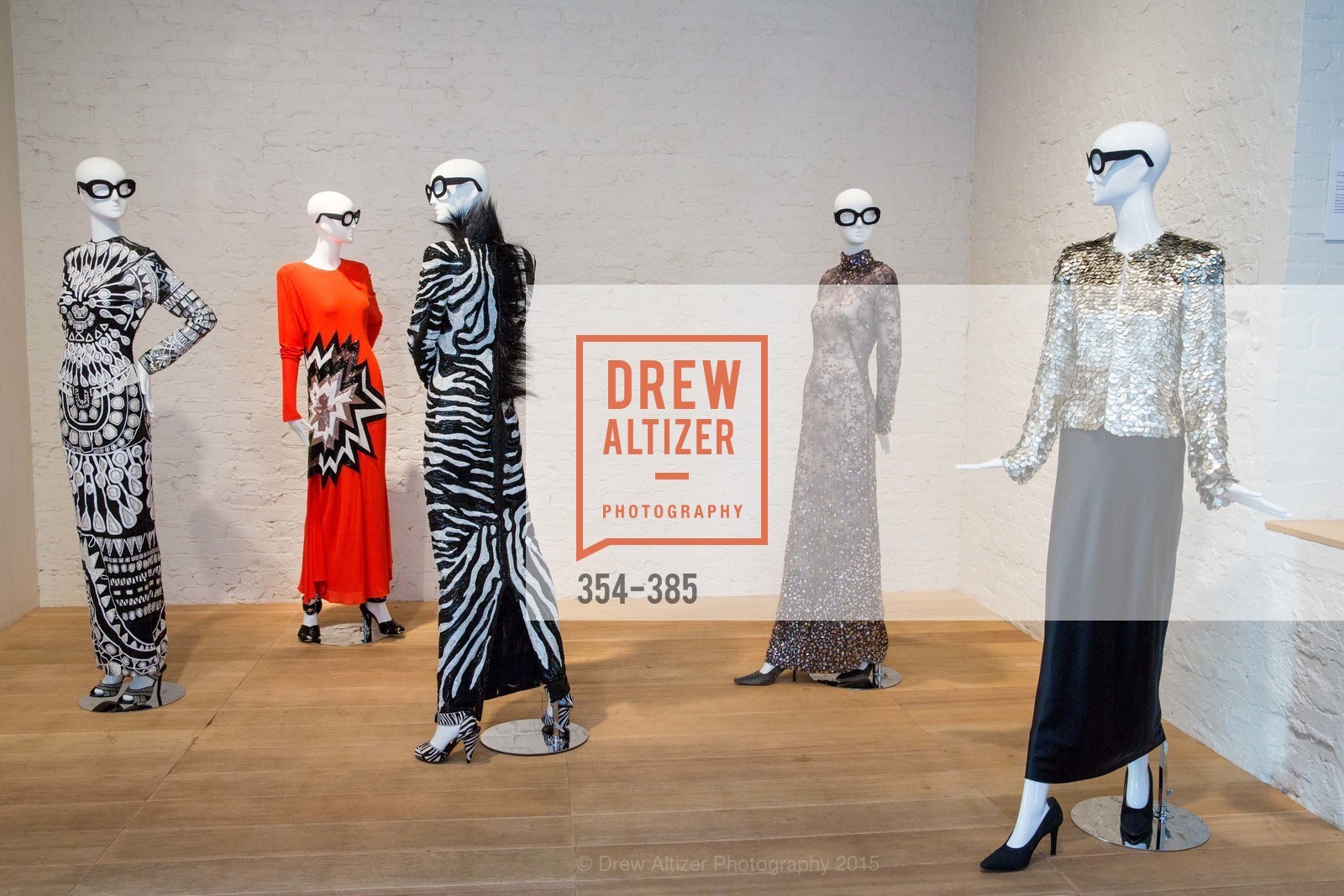 Atmosphere, Celebrating Life through Fashion A Retrospective: Collection of Joy Venturini Bianchi to benefit those who are developmentally disabled, Hedge Gallery. 501 Pacific Ave, October 17th, 2015,Drew Altizer, Drew Altizer Photography, full-service agency, private events, San Francisco photographer, photographer california