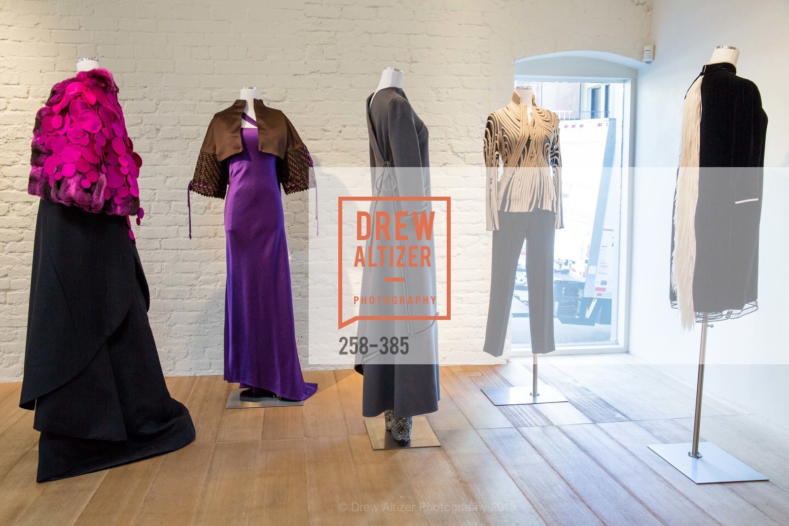 Atmosphere, Celebrating Life through Fashion A Retrospective: Collection of Joy Venturini Bianchi to benefit those who are developmentally disabled, Hedge Gallery. 501 Pacific Ave, October 17th, 2015,Drew Altizer, Drew Altizer Photography, full-service agency, private events, San Francisco photographer, photographer california