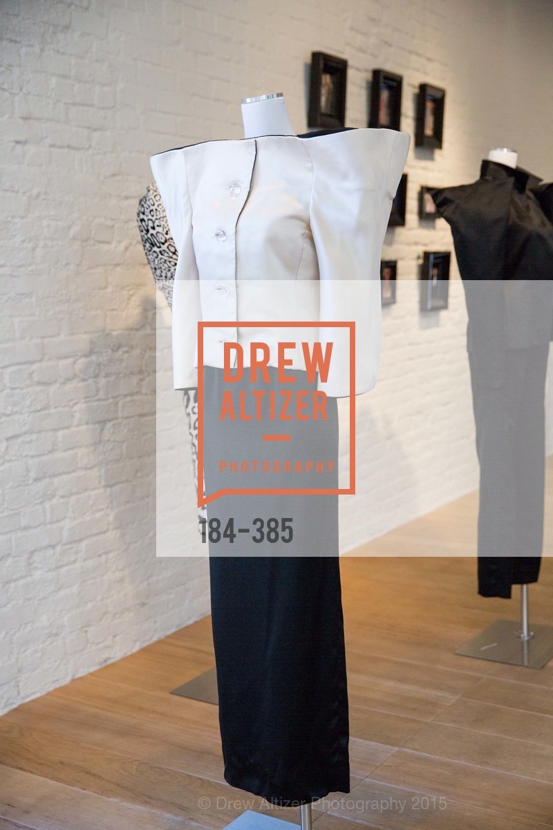 Atmosphere, Celebrating Life through Fashion A Retrospective: Collection of Joy Venturini Bianchi to benefit those who are developmentally disabled, Hedge Gallery. 501 Pacific Ave, October 17th, 2015,Drew Altizer, Drew Altizer Photography, full-service agency, private events, San Francisco photographer, photographer california