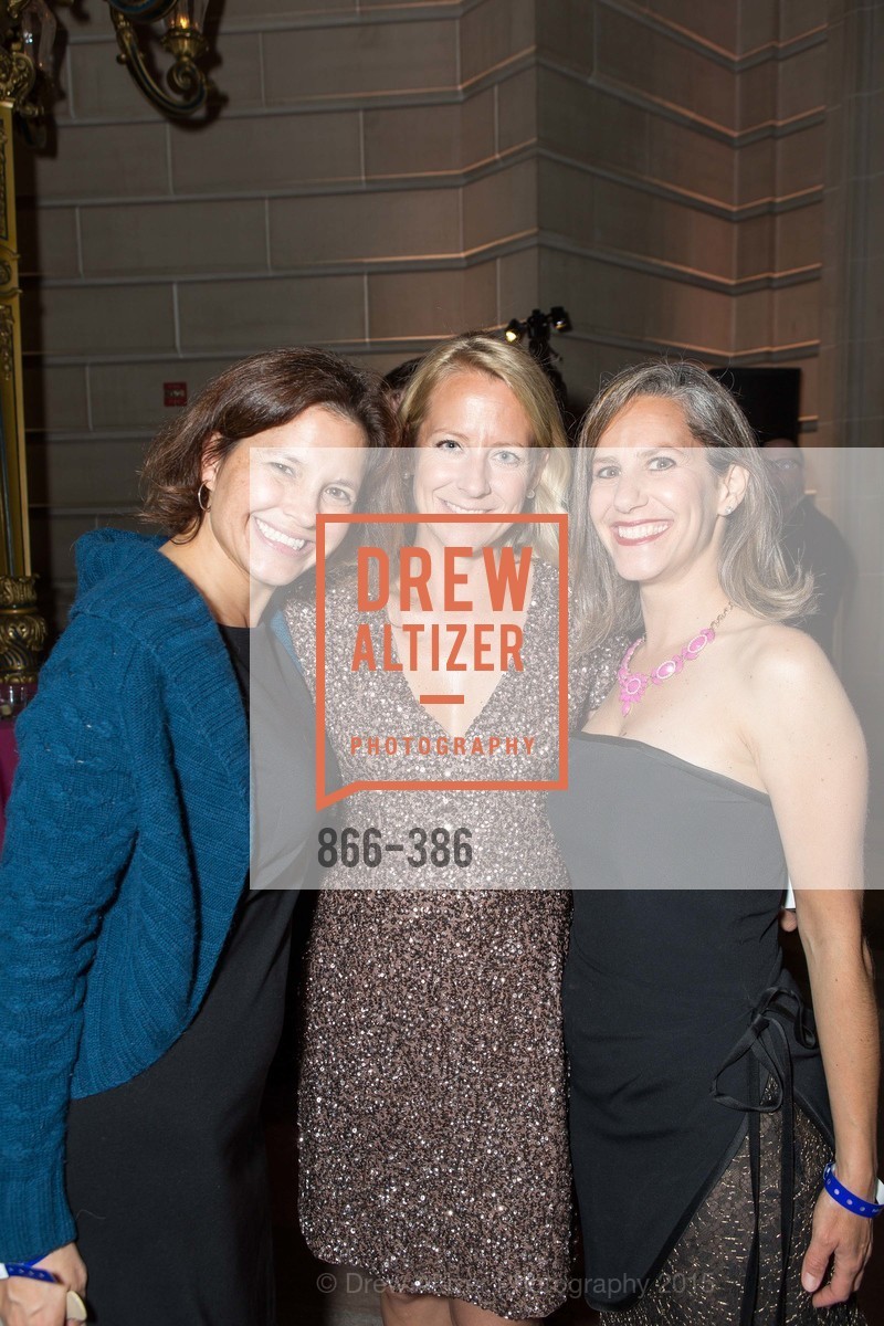 Jennifer Anastasoff, Camilla Field, Gabrielle Kivitz, Full Circle Fund Presents: R15E, San Francisco City Hall. San Francisco City Hall, . 1 Dr Carlton B Goodlett Pl, October 15th, 2015, Photo #866-386 Jennifer Anastasoff, Camilla Field, Gabrielle Kivitz, Photo #866-386