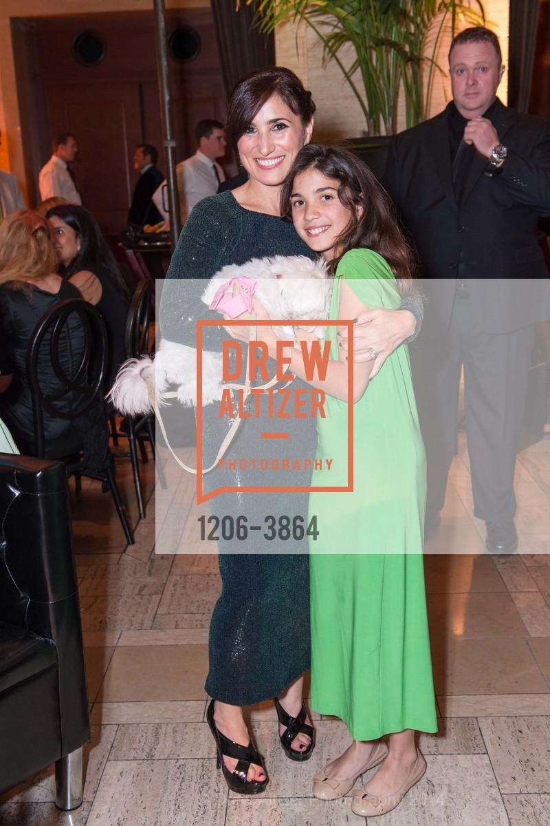 Zem Joaquin, Zoey Joaquin, Global Green's 10th Annual GORGEOUS & GREEN Gala 2014: "Emerald City", Bently Reserve. 301 Battery Street, October 10th, 2014, Photo #1206-3864 Zem Joaquin, Zoey Joaquin, Photo #1206-3864