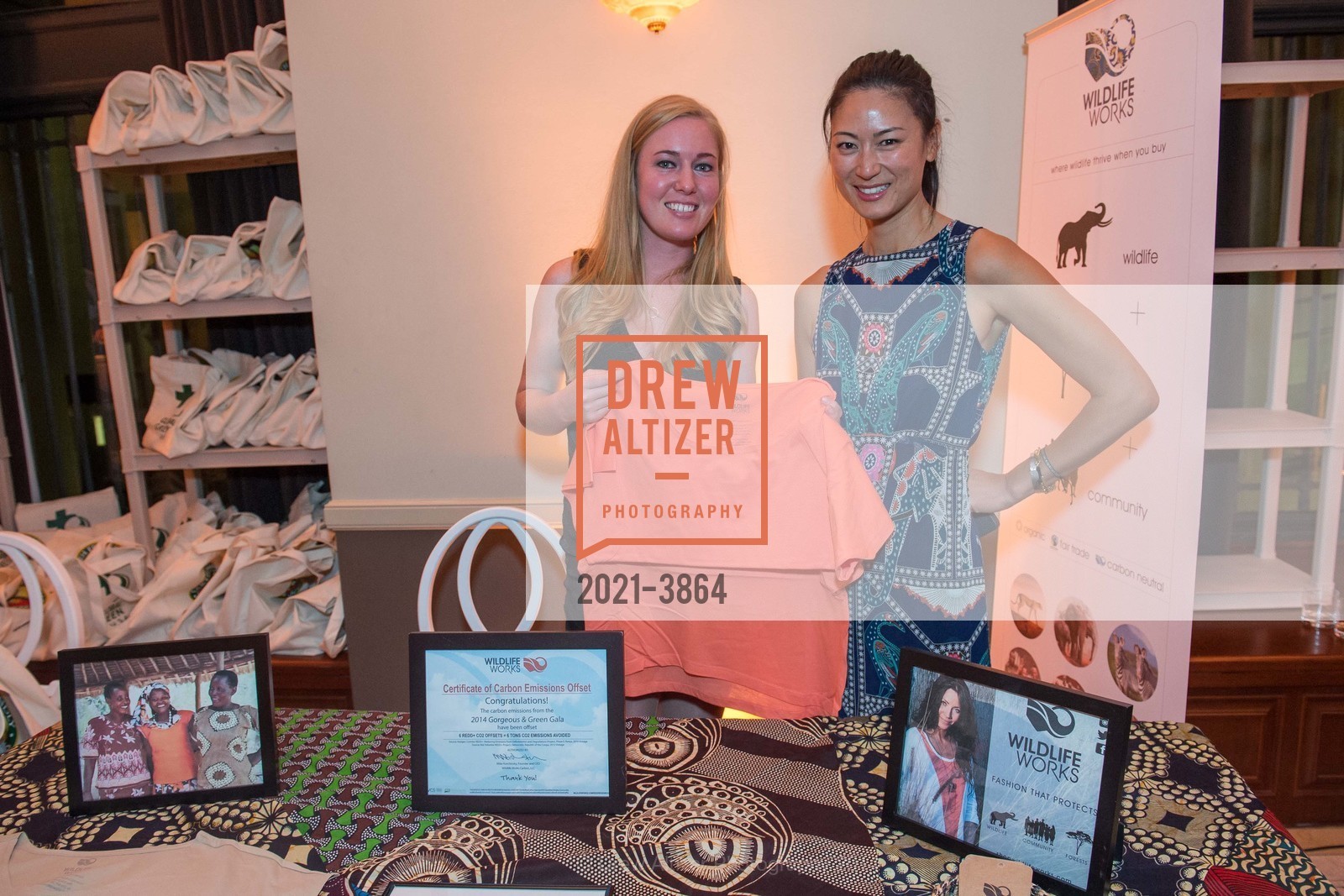 Amanda Fulford, Joyce Hu, Global Green's 10th Annual GORGEOUS & GREEN Gala 2014: "Emerald City", Bently Reserve. 301 Battery Street, October 10th, 2014, Photo #2021-3864 Amanda Fulford, Joyce Hu, Photo #2021-3864