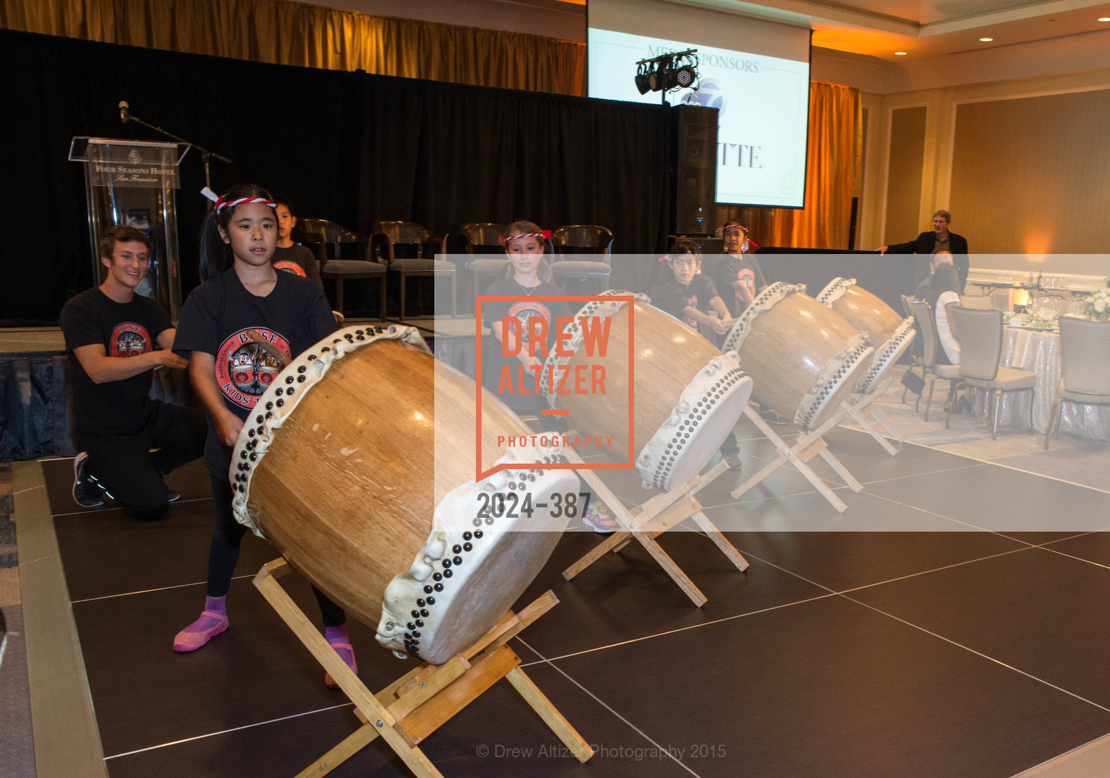 Performance, Ronald McDonald House 2015 Home Away From Home Gala, Four Seasons Hotel San Francisco, Grand Ballroom. 757 Market St, October 16th, 2015,Drew Altizer, Drew Altizer Photography, full-service agency, private events, San Francisco photographer, photographer california