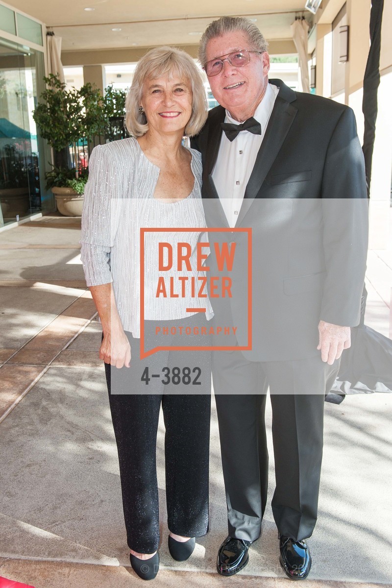 Roberta Labrum, Ronald Labrum, TheatreWorks Honors celebrates Broadway's Andrew Lippa and Silicon Valley's Ray Rothrock, US, June 21st, 2014, Photo #4-3882 Roberta Labrum, Ronald Labrum, Photo #4-3882