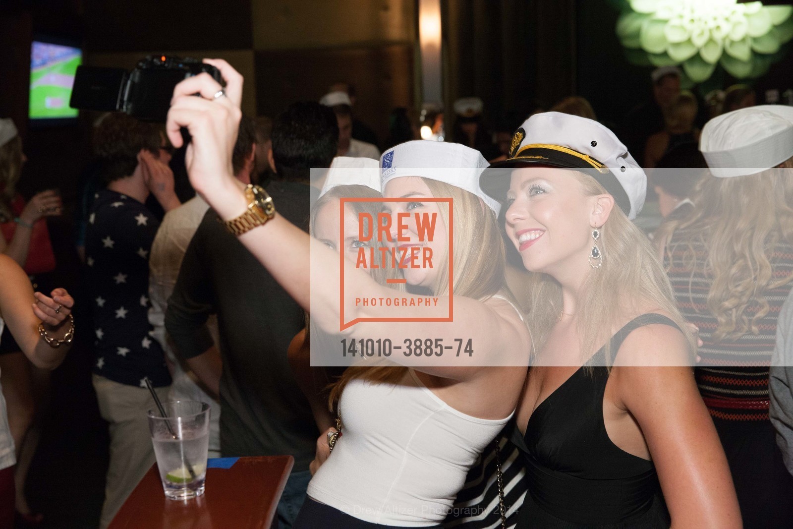 Alyssa Nordstrom, Rachel Hendricks, SPINSTERS OF SAN FRANCISCO 5TH Annual FLEET OR FLIGHT Celebration, US, October 10th, 2014, Photo #141010-3885-74 Alyssa Nordstrom, Rachel Hendricks, Photo #141010-3885-74