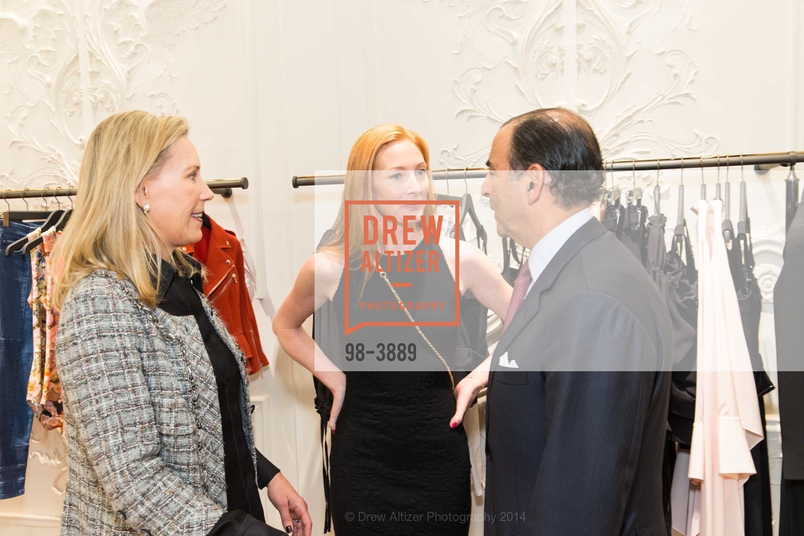 Carolyn Mehran, Maggie Rizer, Alex Mehran, ALEXANDER McQUEEN old, US, February 27th, 2014, Photo #98-3889 Carolyn Mehran, Maggie Rizer, Alex Mehran, Photo #98-3889