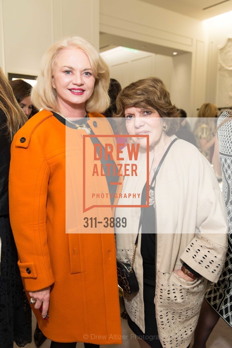 Heidi Betz, Lucretia Carney, ALEXANDER McQUEEN old, US, February 27th, 2014, Photo #311-3889 Heidi Betz, Lucretia Carney, Photo #311-3889