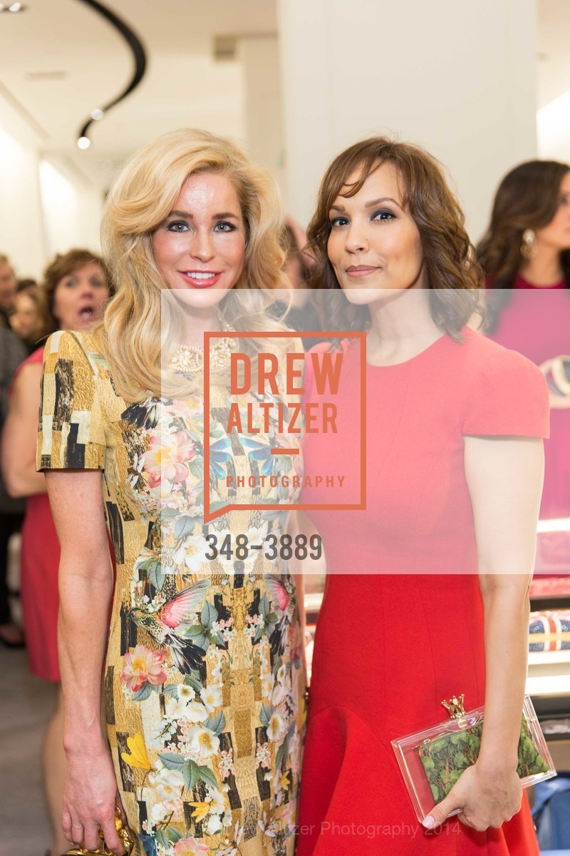 Paula Carano, Lora DuBain, ALEXANDER McQUEEN old, US, February 27th, 2014, Photo #348-3889 Paula Carano, Lora DuBain, Photo #348-3889