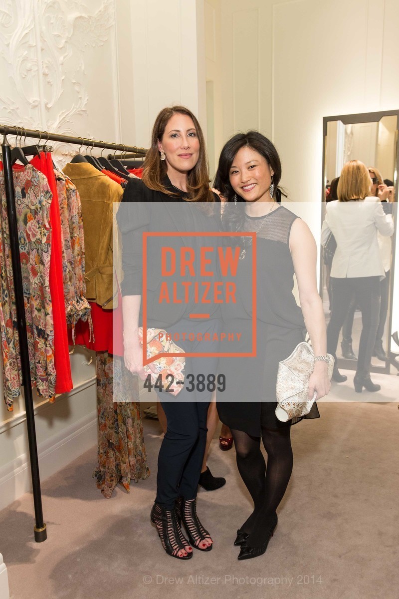 Jessica Mullens, Catherine Kwong, Photo #442-3889