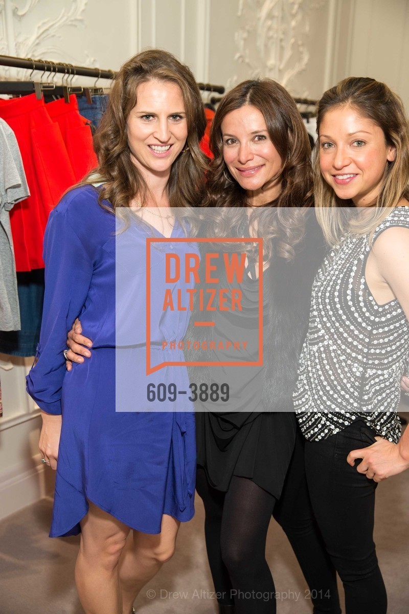 Jennifer Wade, Claudia Ross, Katya Sorokko, ALEXANDER McQUEEN old, US, February 27th, 2014, Photo #609-3889 Jennifer Wade, Claudia Ross, Katya Sorokko, Photo #609-3889