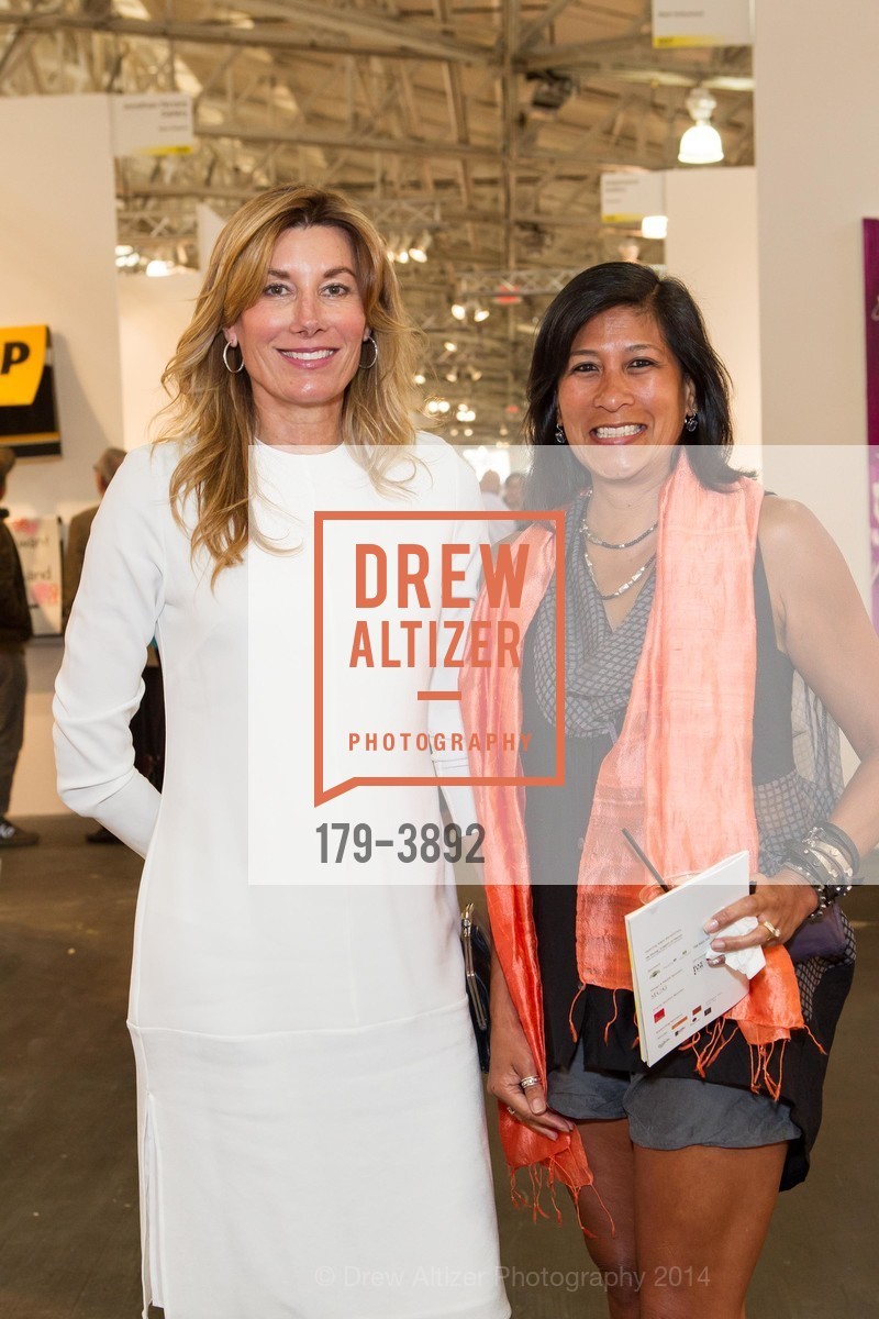 Susan Dunlevy, Cooksie Giannini, ART MARKET San Francisco Benefit Preview Gala, US, May 15th, 2014, Photo #179-3892 Susan Dunlevy, Cooksie Giannini, Photo #179-3892