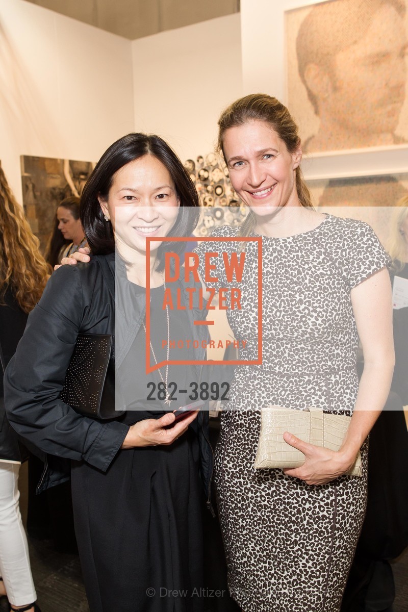 Lily Beischer, Nina Stanford, Photo #282-3892