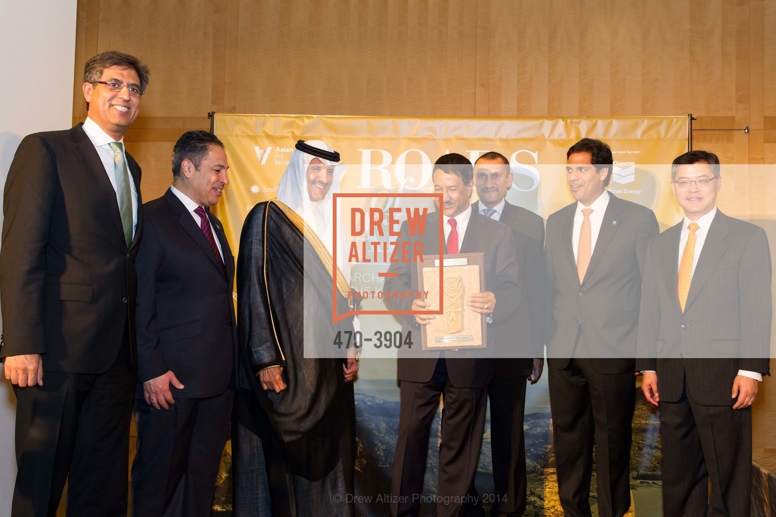 Nasser Nafisee, Bin Salma Bin Abdulaziz Al Saud, Abdulrahman Ali Wuhaib, Jay Xu, Photo #470-3904