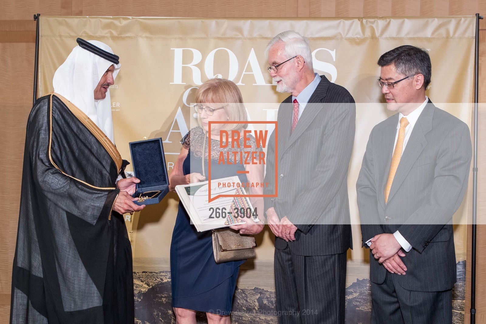 Bin Salma Bin Abdulaziz Al Saud, Sandra Reid, James Reid, Jay Xu, Photo #266-3904