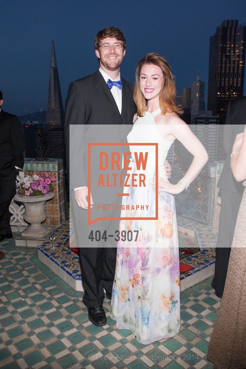 Torsten Lund Snee, Katie McMullin, SPINSTERS OF SAN FRANCISCO Annual Ball, US, June 20th, 2014, Photo #404-3907 Torsten Lund Snee, Katie McMullin, Photo #404-3907