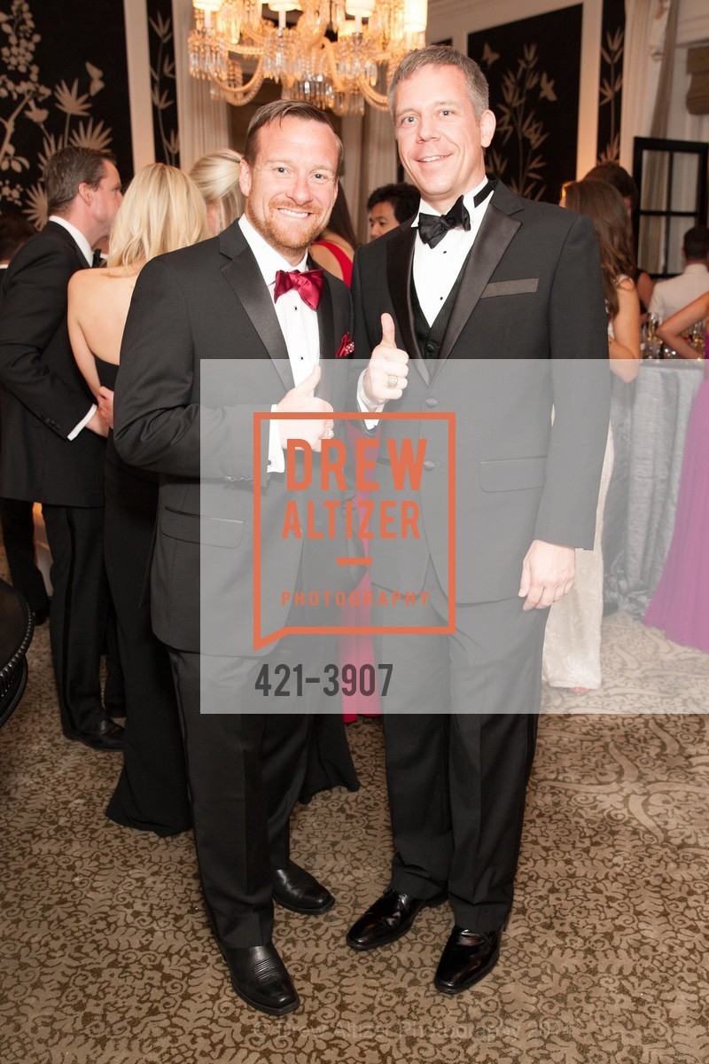 Travis Price, Scott Johnson, SPINSTERS OF SAN FRANCISCO Annual Ball, US, June 20th, 2014, Photo #421-3907 Travis Price, Scott Johnson, Photo #421-3907