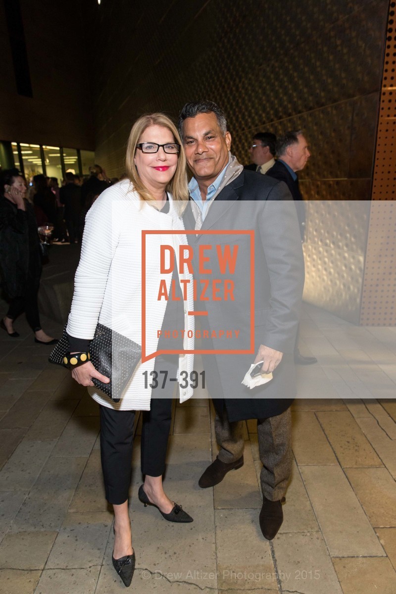Linda Gordon, Rich Hanif, Jewel City: Art From San Francisco's Panama-Pacific International Exposition Donor Opening Reception, de Young Museum. de Young Museum, October 15th, 2015, Photo #137-391 Linda Gordon, Rich Hanif, Photo #137-391