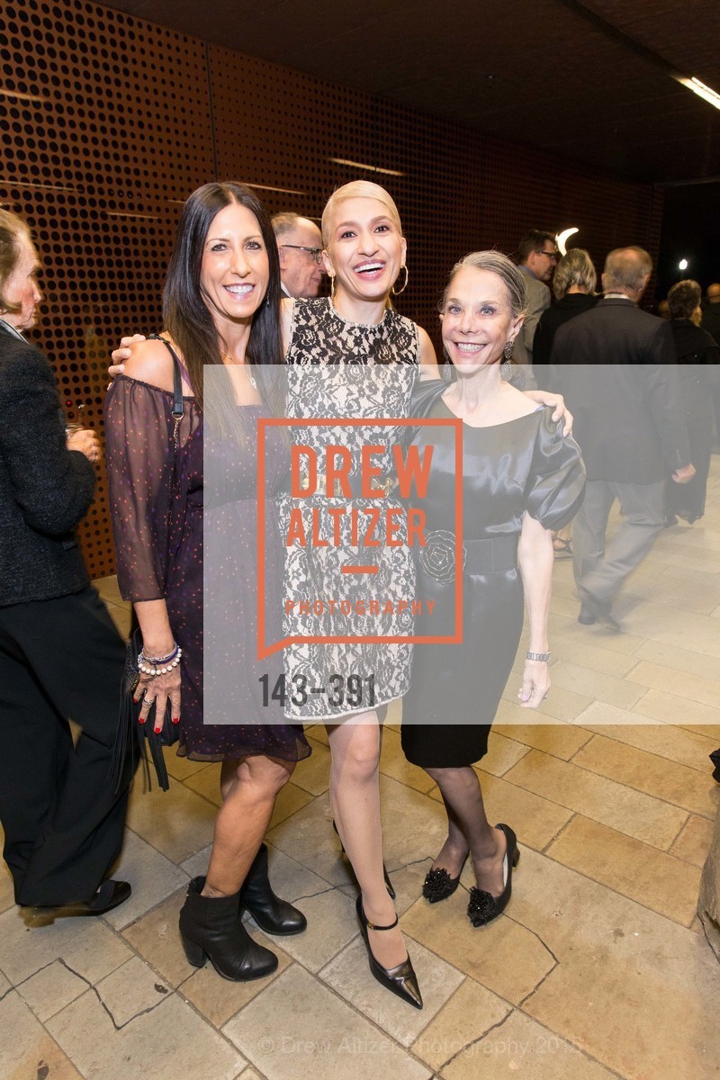Vicki Breakstone, Navid Armstrong, Julie Coplon, Jewel City: Art From San Francisco's Panama-Pacific International Exposition Donor Opening Reception, de Young Museum. de Young Museum, October 15th, 2015, Photo #143-391 Vicki Breakstone, Navid Armstrong, Julie Coplon, Photo #143-391