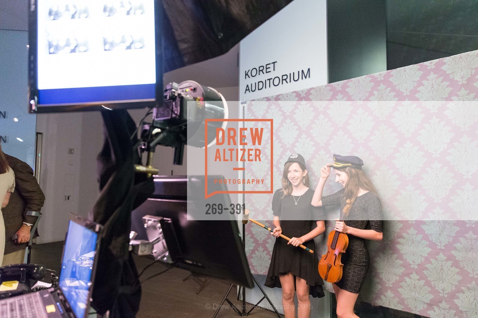 Julia Ornell, Elizabeth Ornell, Jewel City: Art From San Francisco's Panama-Pacific International Exposition Donor Opening Reception, de Young Museum, October 15th, 2015,Drew Altizer, Drew Altizer Photography, full-service agency, private events, San Francisco photographer, photographer california