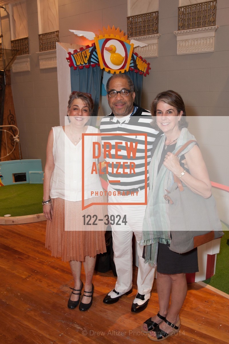 Leslie Tick, Jim Fisher, Laurie Kanes, Photo #122-3924