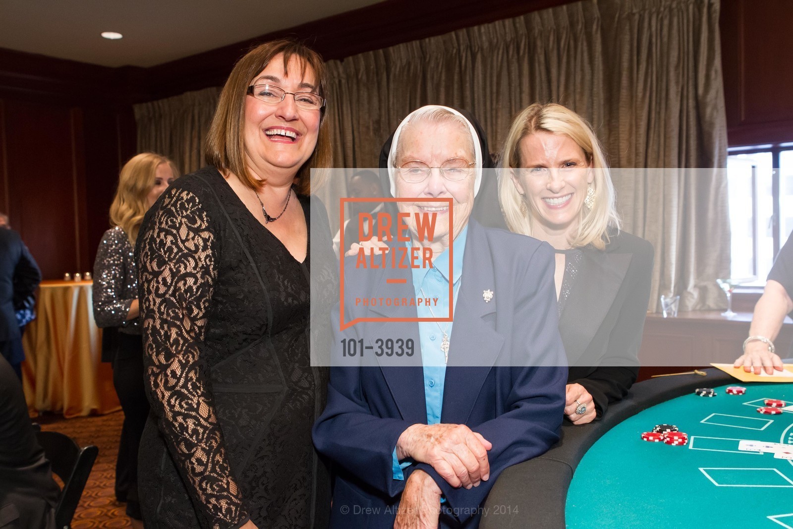 Donna Cahil. Sister Marianne Smith, Marie Hurabiell, 2014 COMING HOME GALA: A Night at Casino Royale, US, May 16th, 2014, Photo #101-3939 Donna Cahil. Sister Marianne Smith, Marie Hurabiell, Photo #101-3939