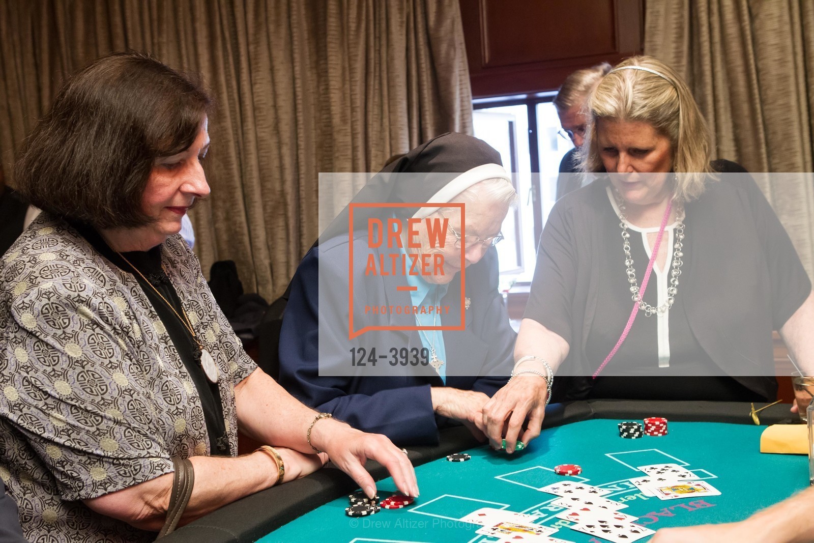 Sister Marianne Smith, 2014 COMING HOME GALA: A Night at Casino Royale, US, May 16th, 2014, Photo #124-3939 Sister Marianne Smith, Photo #124-3939