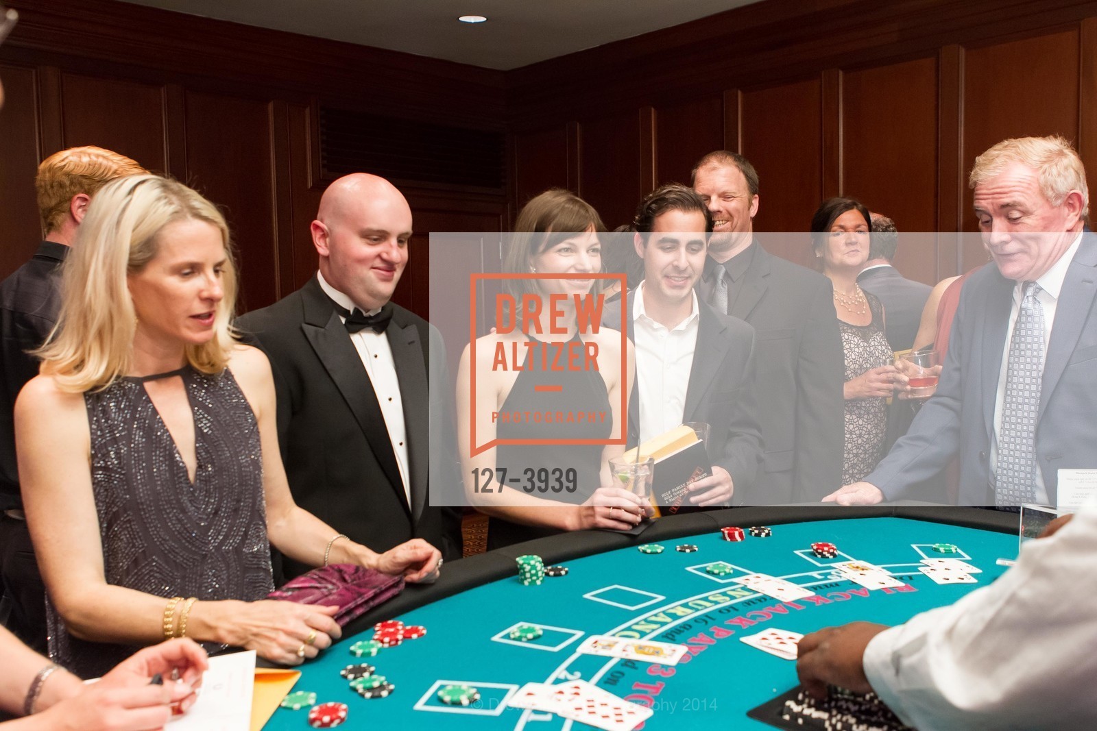 Marie Hurabiell, Veery Maxwell, 2014 COMING HOME GALA: A Night at Casino Royale, US, May 16th, 2014, Photo #127-3939 Marie Hurabiell, Veery Maxwell, Photo #127-3939