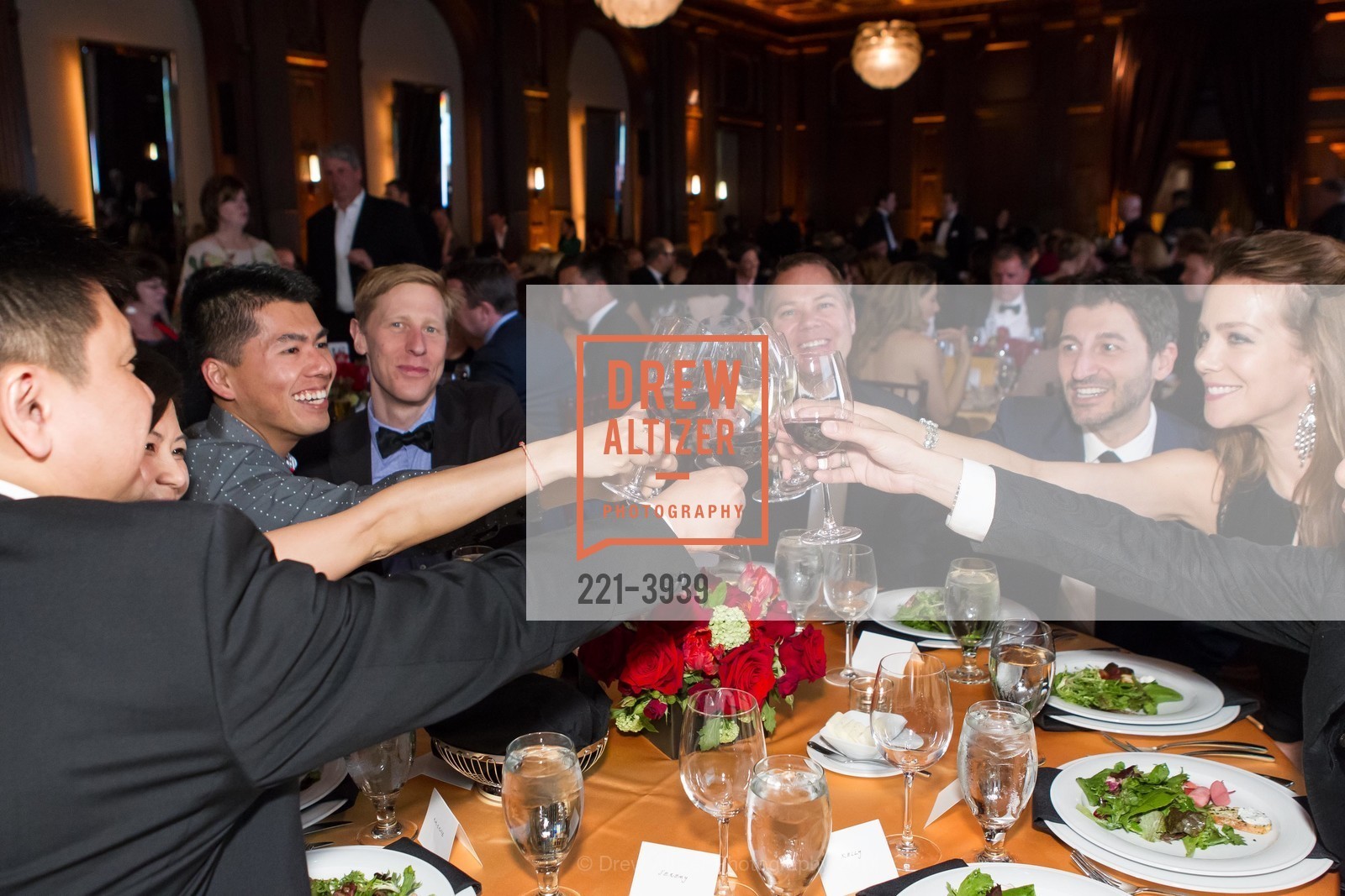 Jim Liu, Nate Haynes, 2014 COMING HOME GALA: A Night at Casino Royale, US, May 16th, 2014, Photo #221-3939 Jim Liu, Nate Haynes, Photo #221-3939