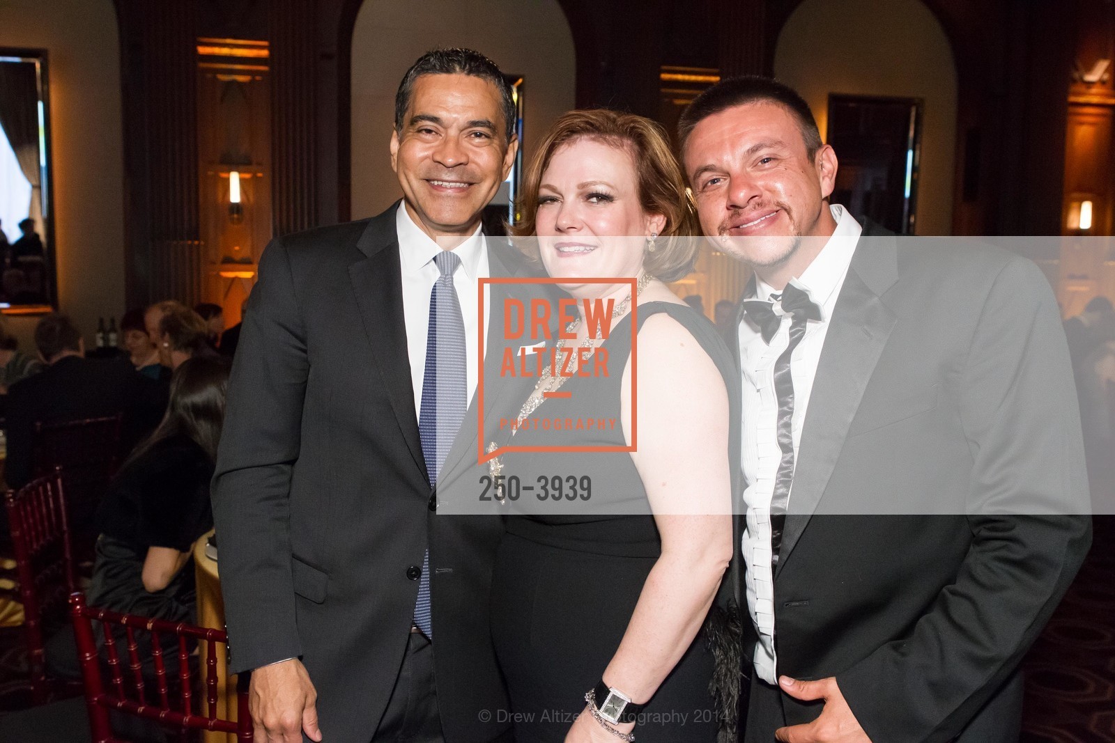 Daniel Diaz, Jennifer Raiser, 2014 COMING HOME GALA: A Night at Casino Royale, US, May 16th, 2014, Photo #250-3939 Daniel Diaz, Jennifer Raiser, Photo #250-3939