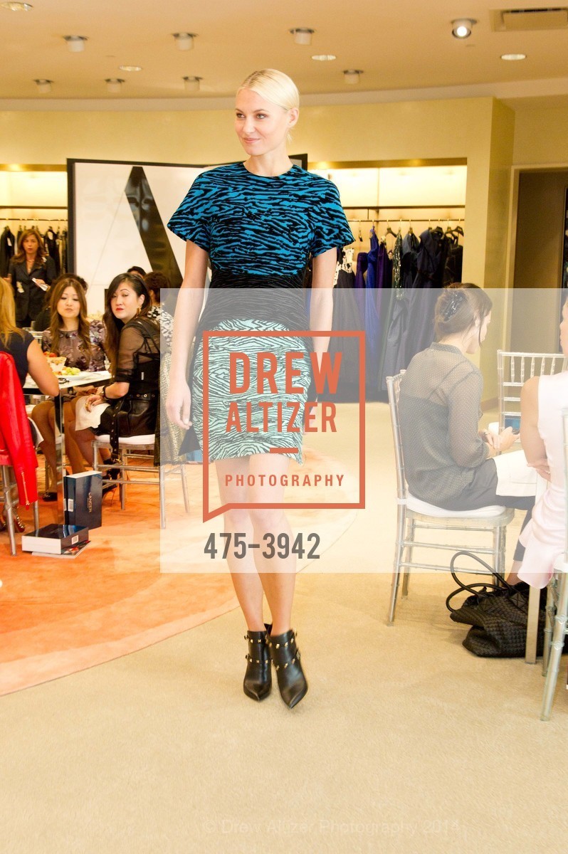 Fashion Show, NEIMAN MARCUS & VANITY FAIR Art of Fashion, US, September 17th, 2014, Photo #475-3942 Fashion Show, Photo #475-3942