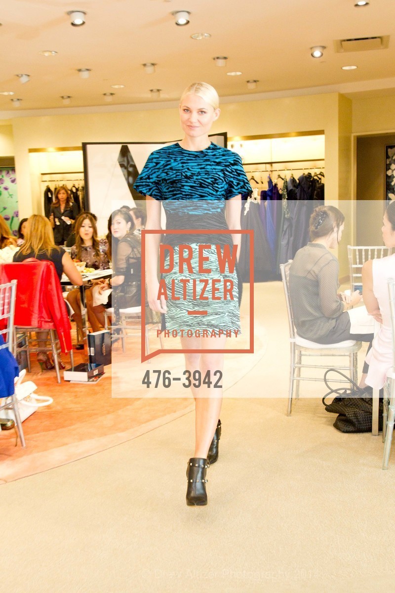 Fashion Show, NEIMAN MARCUS & VANITY FAIR Art of Fashion, US, September 17th, 2014, Photo #476-3942 Fashion Show, Photo #476-3942