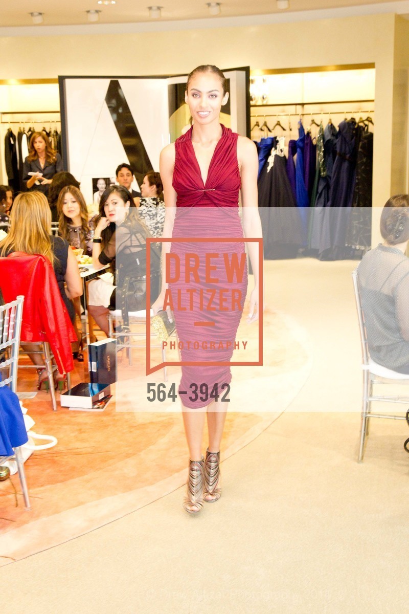 Fashion Show, NEIMAN MARCUS & VANITY FAIR Art of Fashion, US, September 17th, 2014, Photo #564-3942 Fashion Show, Photo #564-3942
